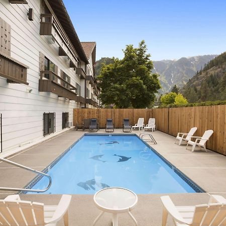 Howard Johnson By Wyndham Leavenworth Ngoại thất bức ảnh