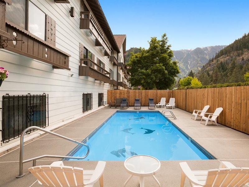 Howard Johnson By Wyndham Leavenworth Ngoại thất bức ảnh