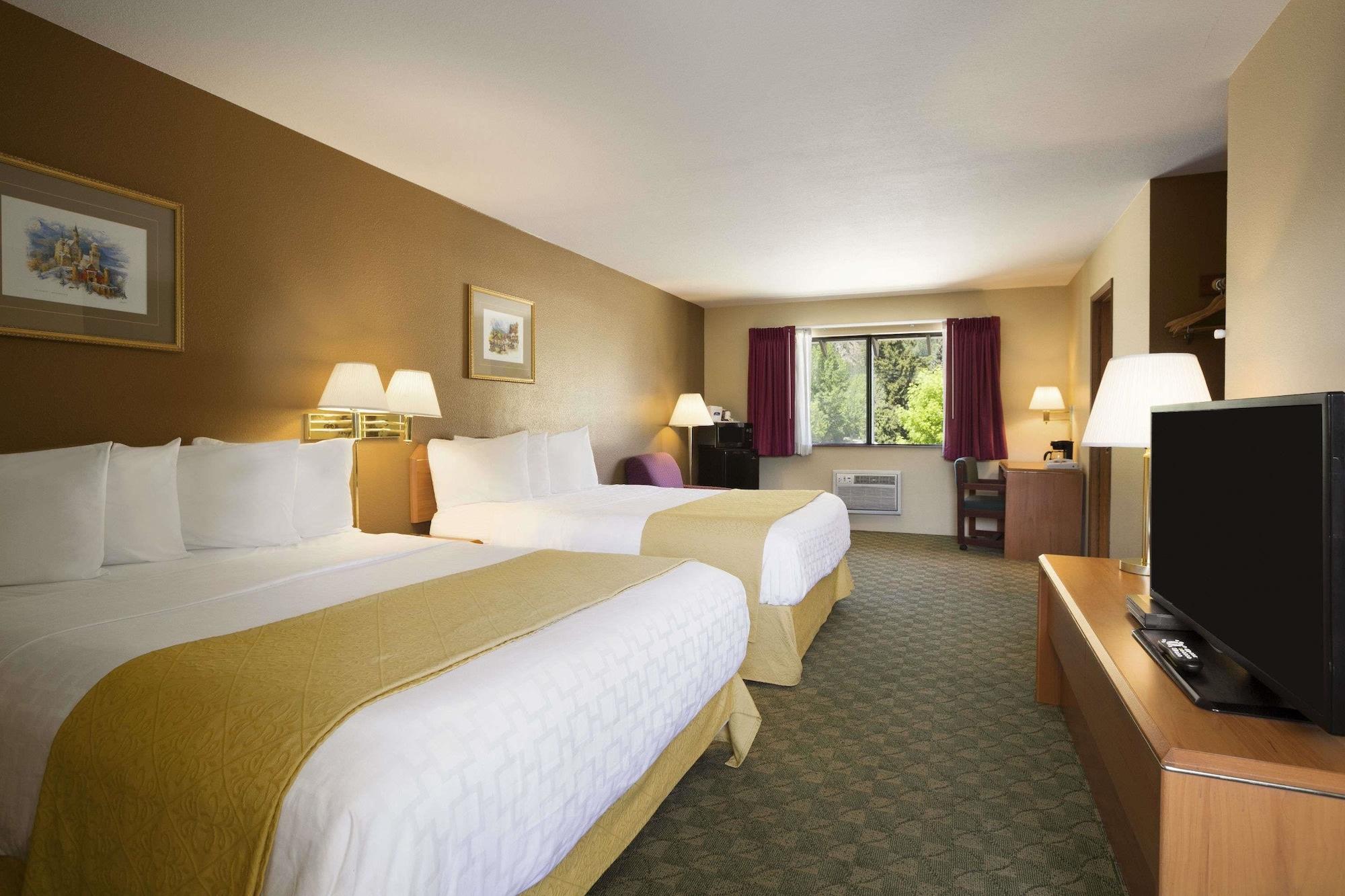 Howard Johnson By Wyndham Leavenworth Ngoại thất bức ảnh
