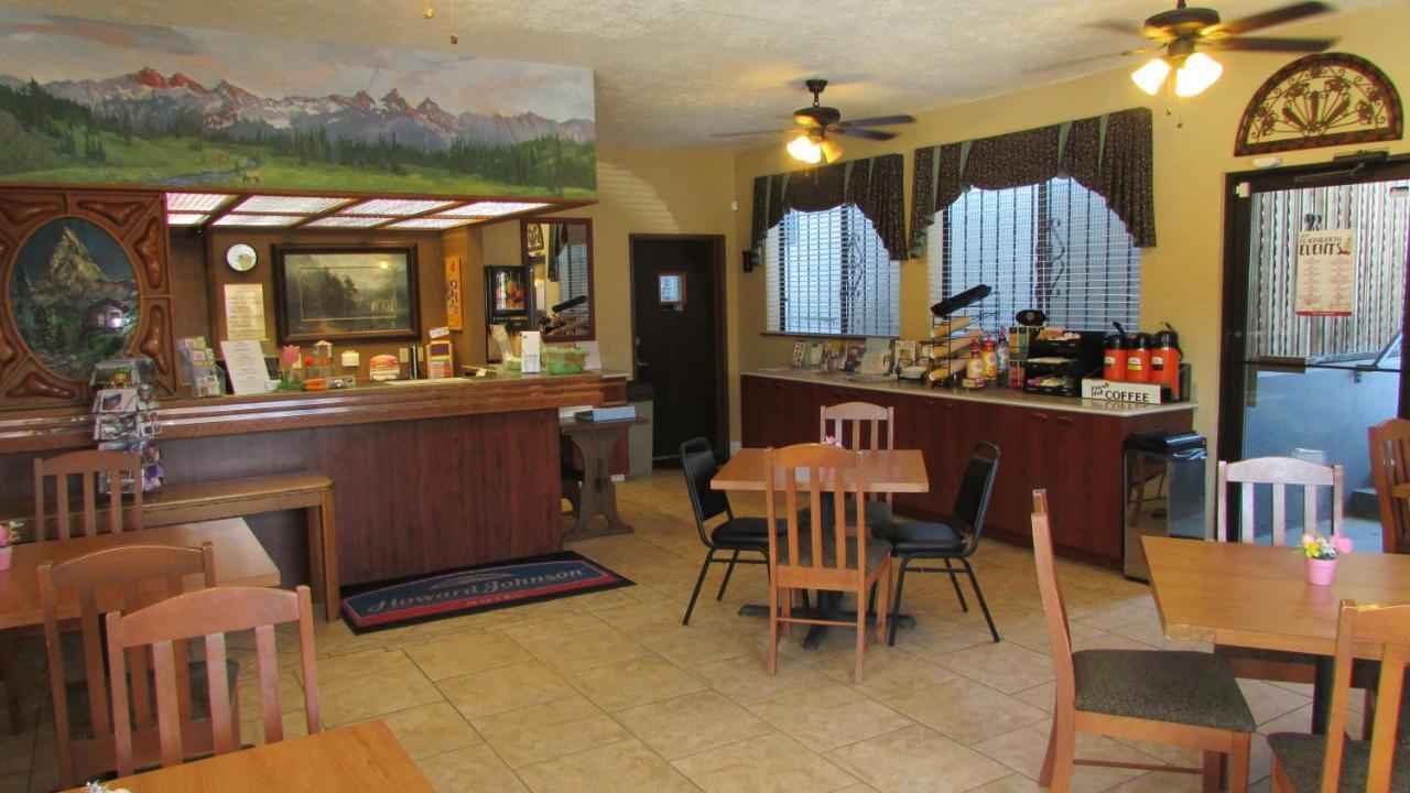 Howard Johnson By Wyndham Leavenworth Ngoại thất bức ảnh